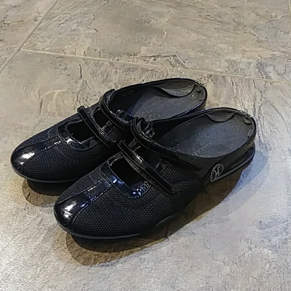 cohan shoes for women